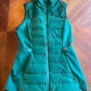 Lululemon Quilted Vest | Emerald Green | Like New | Stretch Panels